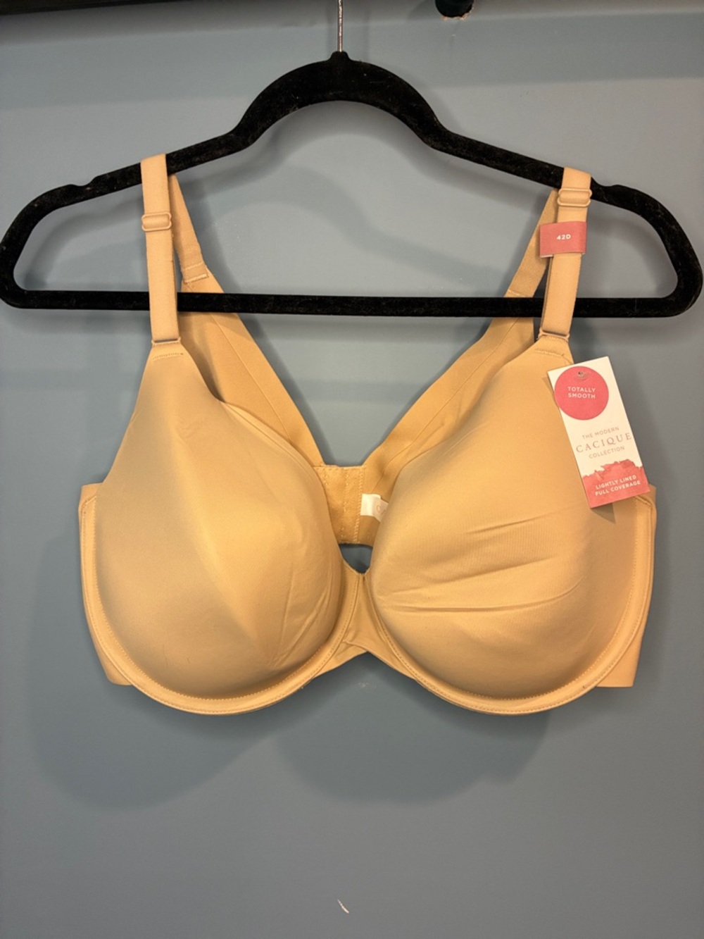 NWT Cacique Light Nude T-Shirt Bra — Smooth Full Coverage size 42D